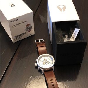 NIXON 51-30 Chrono watch with saddle leather band